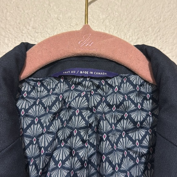 Ted Baker Men's Navy and Blue Tailored 100% Wool Mock Neck Blazer - Picture 4 of 7